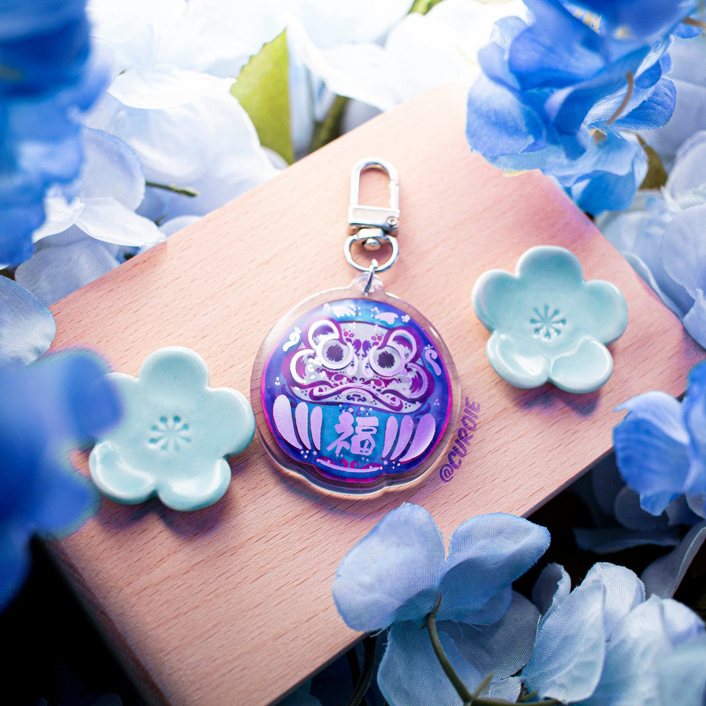 Daruma: Blue & Silver (Acrylic Keychain)